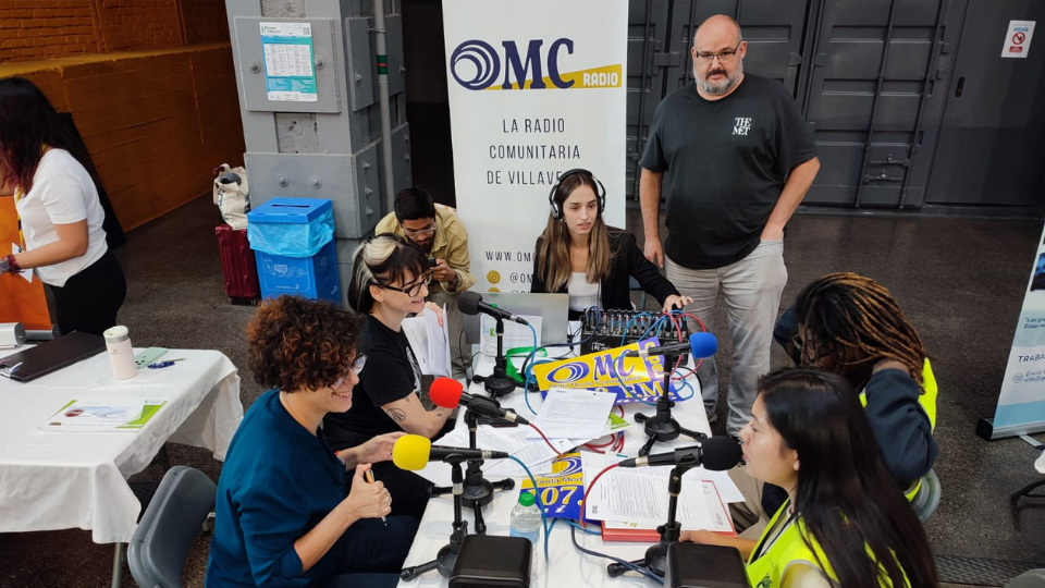 OMC RADIO PRESENTE EN LA FERIA DEL EMPLEO DE VILLAVERDE